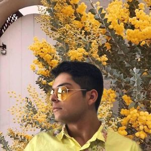 Meet your Posher, Julio